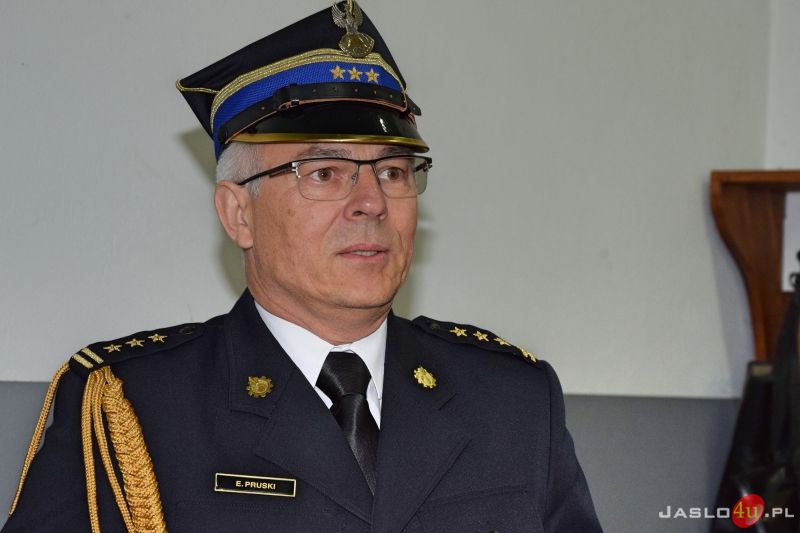 Przekazanie sprzętu dla OSP Trzcinica