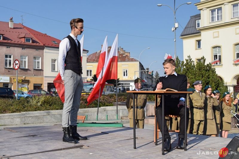 "Dzień dla Niepodległej" na jasielskim rynku