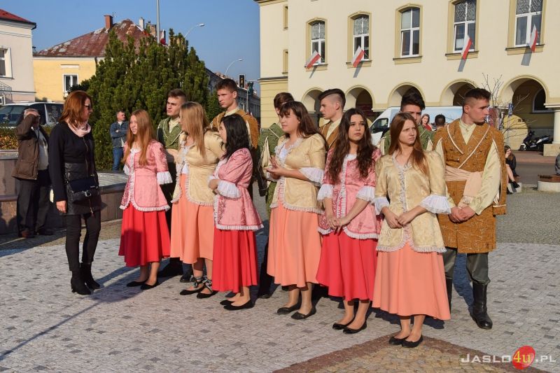 "Dzień dla Niepodległej" na jasielskim rynku