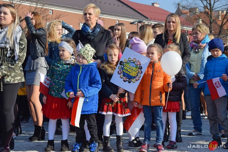 "Dzień dla Niepodległej" na jasielskim rynku