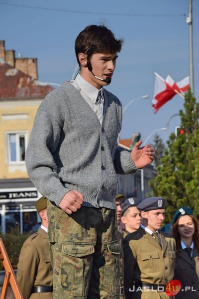 "Dzień dla Niepodległej" na jasielskim rynku