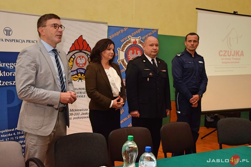 Konkurs "Zasady bezpieczeństwa znamy - wypadkom na wsi zapobiegamy"