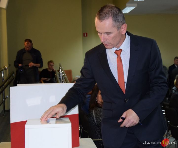 Pierwsza sesja VI kadencji Rady Powiatu w Jaśle