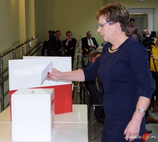 Pierwsza sesja VI kadencji Rady Powiatu w Jaśle