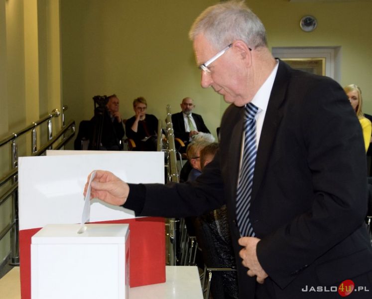 Pierwsza sesja VI kadencji Rady Powiatu w Jaśle