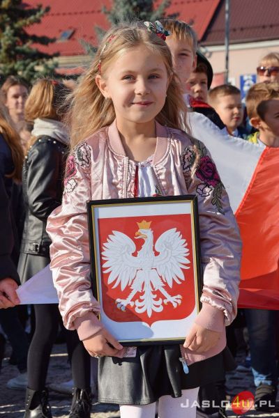 Widowisko plenerowe na jasielskim rynku w rocznicę odzyskania przez Polskę niepodległości