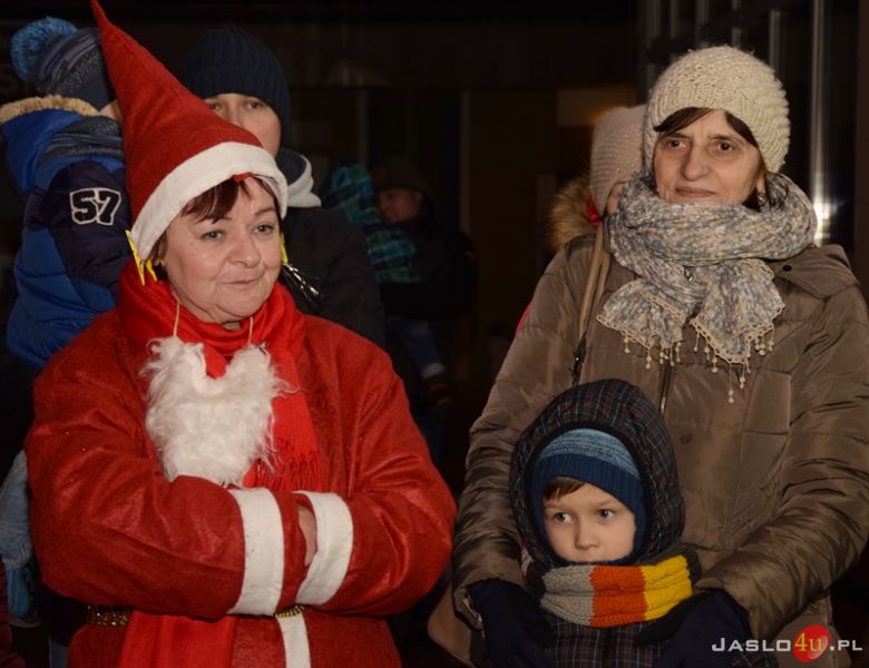 Święty Mikołaj na osiedlu Krasińskiego w Jaśle