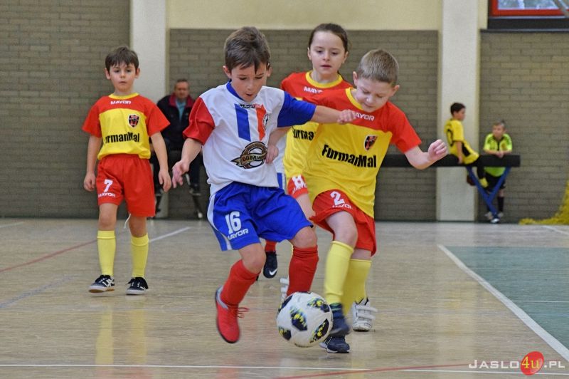Turniej piłki halowej Tanie Trofea.pl CUP