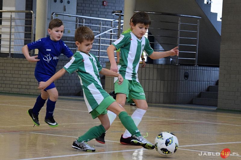 Turniej piłki halowej Tanie Trofea.pl CUP