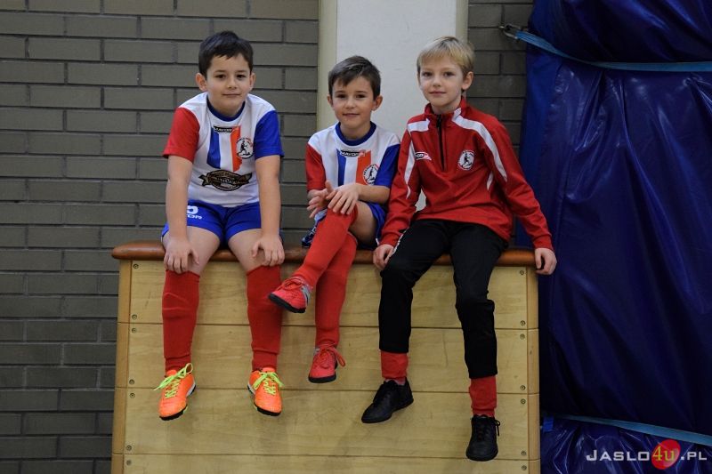 Turniej piłki halowej Tanie Trofea.pl CUP