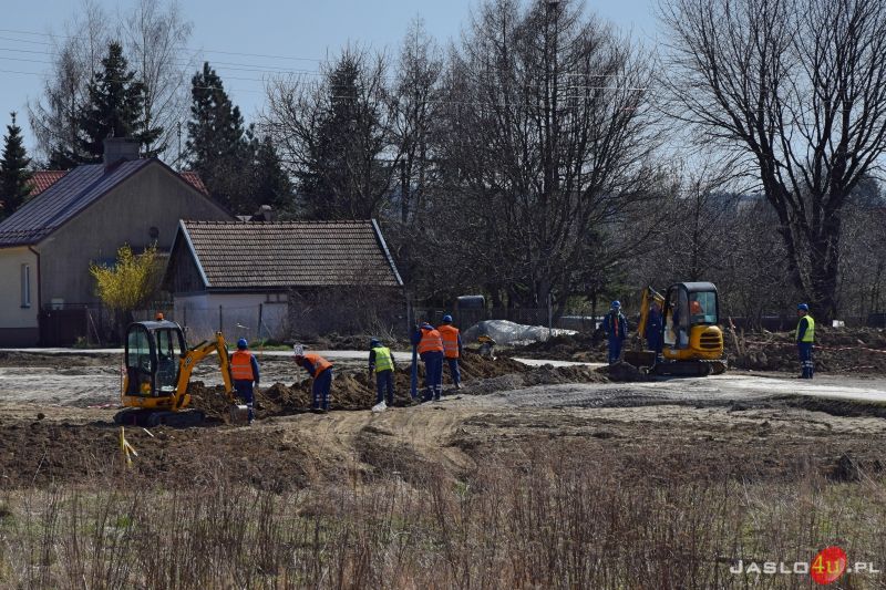 Budowa drogi KG2 (1.04.2019)
