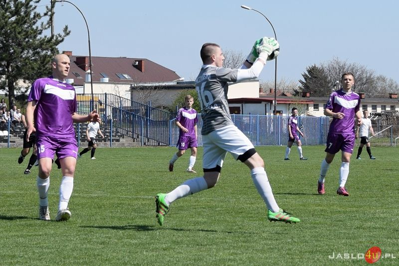 JKS Czarni 1910 Jasło vs GKS Zamczysko Odrzykoń (1:1)