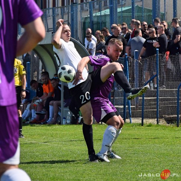 JKS Czarni 1910 Jasło vs GKS Zamczysko Odrzykoń (1:1)