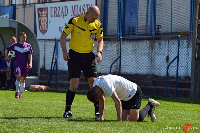 JKS Czarni 1910 Jasło vs GKS Zamczysko Odrzykoń (1:1)