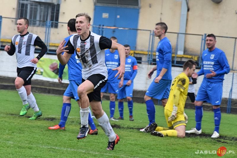 JKS Czarni 1910 Jasło vs Kotwica Korczyna (1:0)