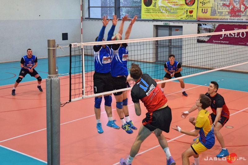 MKS "MOSiR" Jasło vs LKS Cisy Nałęczów (3:0)