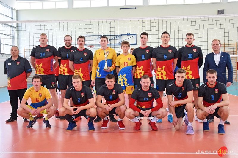 MKS "MOSiR" Jasło vs UKS SMS Wybicki Kielce (2:3)