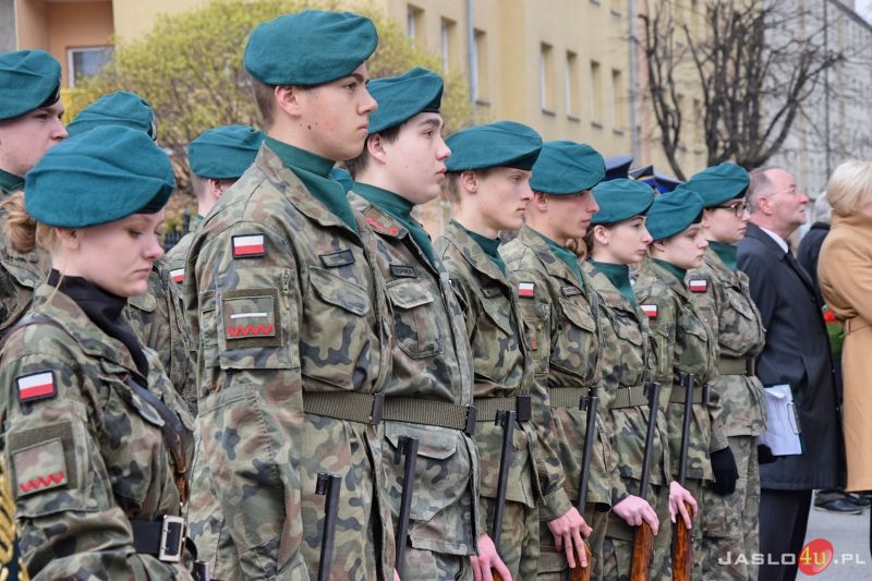 Obchody 79. rocznicy zbrodni katyńskiej i 9. rocznicy katastrofy smoleńskiej