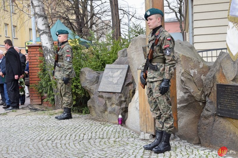 Obchody 79. rocznicy zbrodni katyńskiej i 9. rocznicy katastrofy smoleńskiej
