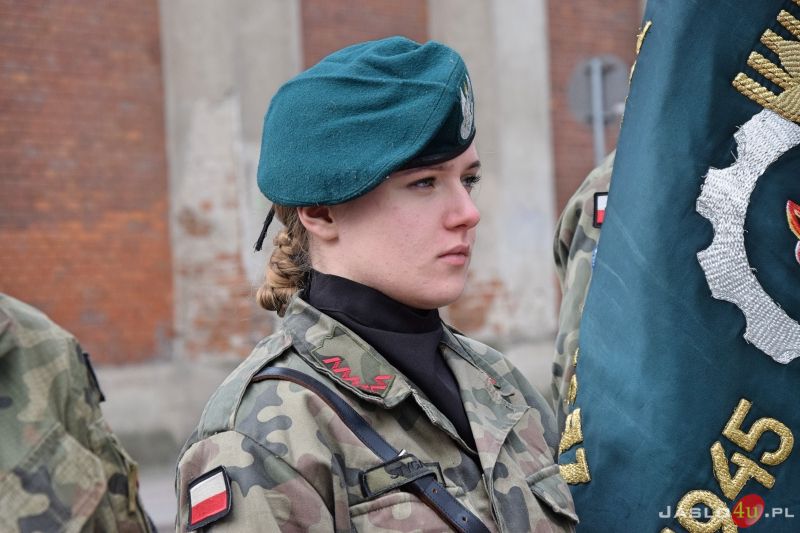 Obchody 79. rocznicy zbrodni katyńskiej i 9. rocznicy katastrofy smoleńskiej