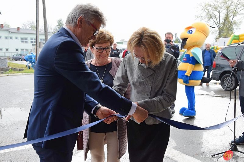Otwarcie nowego marketu budowlanego "Pszczółka" w Jaśle