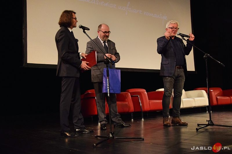 Premiera filmu "Łukasiewicz nafciarz romantyk"