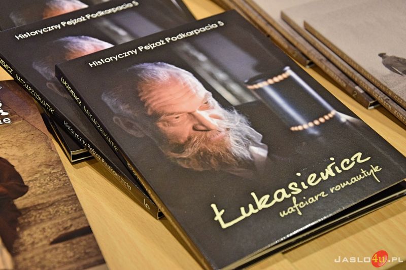 Premiera filmu "Łukasiewicz nafciarz romantyk"