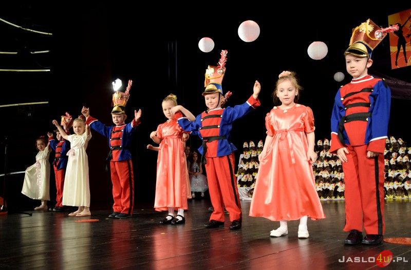Przegląd Tańców Przedszkolaków "Zatańczyć z Tobą Chcę"