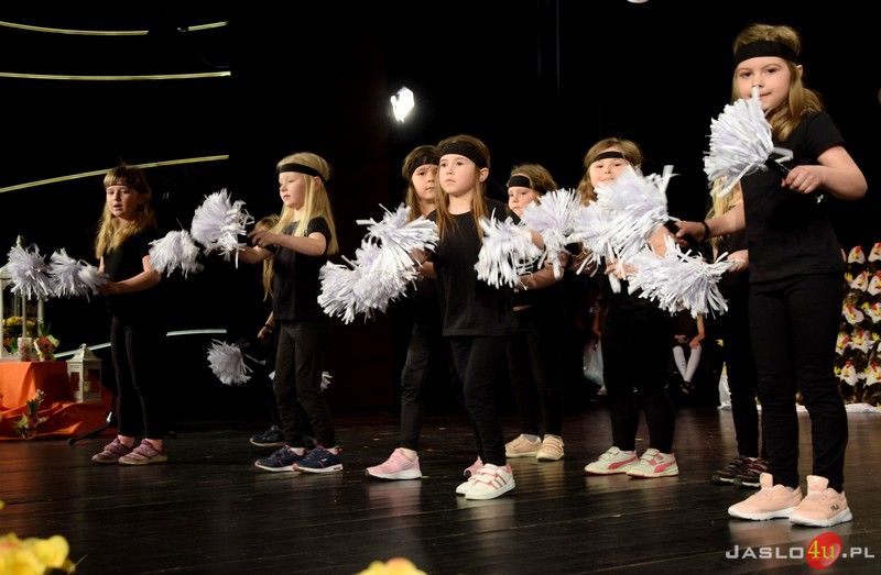 Przegląd Tańców Przedszkolaków "Zatańczyć z Tobą Chcę"