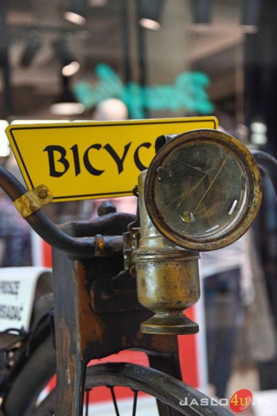 Wystawa zabytkowych rowerów w VIVO! Krosno