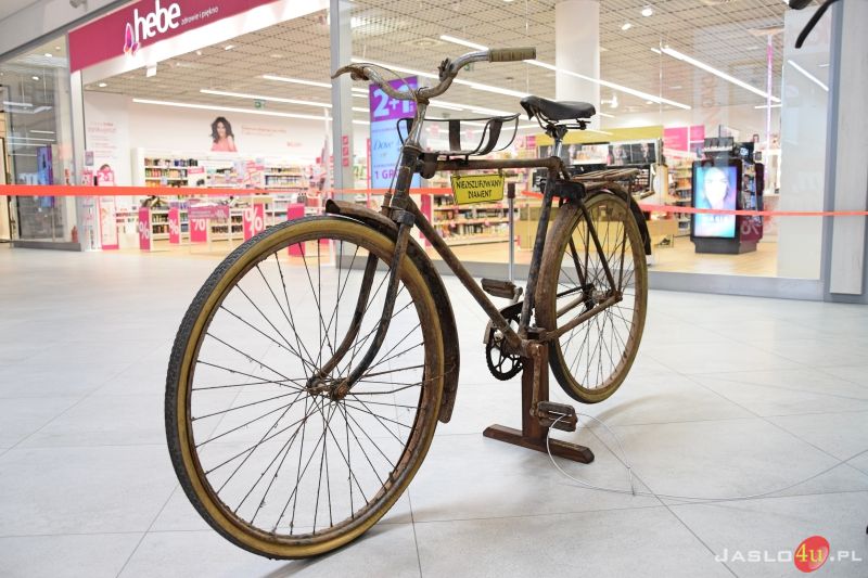 Wystawa zabytkowych rowerów w VIVO! Krosno