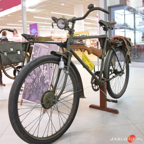 Wystawa zabytkowych rowerów w VIVO! Krosno