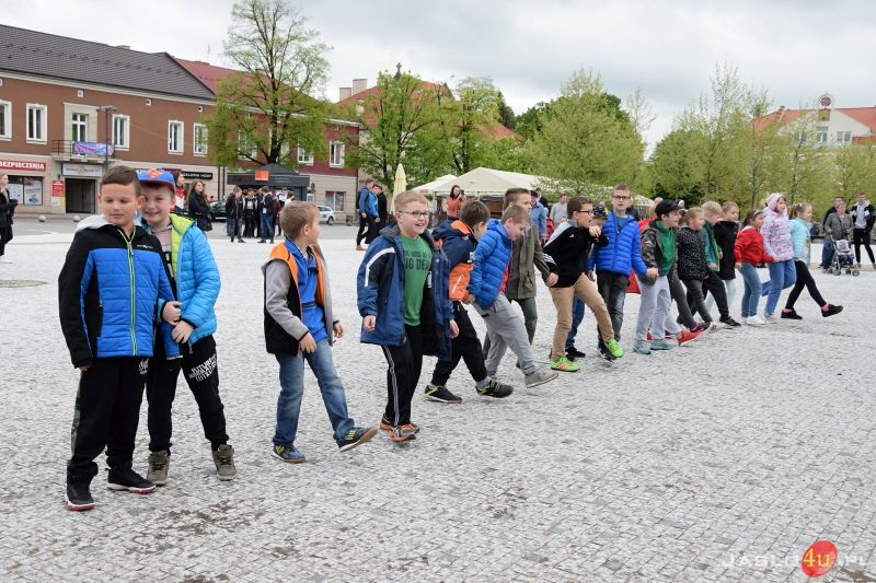 FISHMOB 2019 - Jasło tańczy dla św. Jana Pawła II