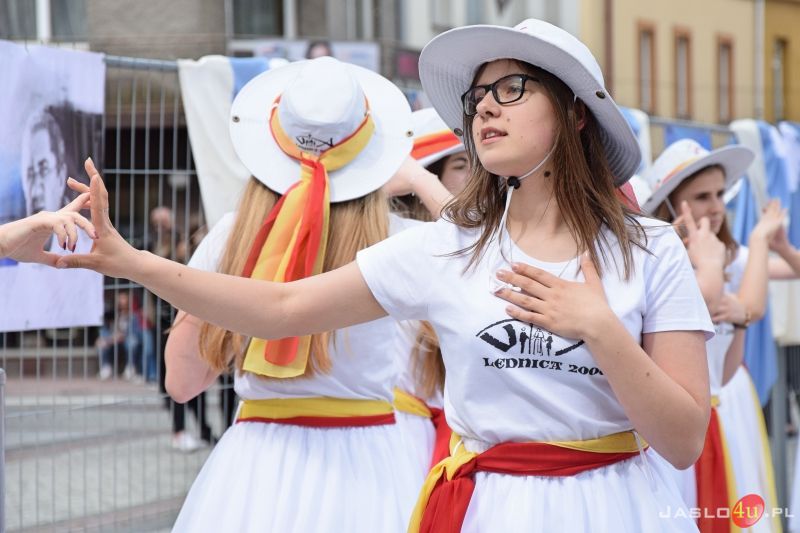 FISHMOB 2019 - Jasło tańczy dla św. Jana Pawła II