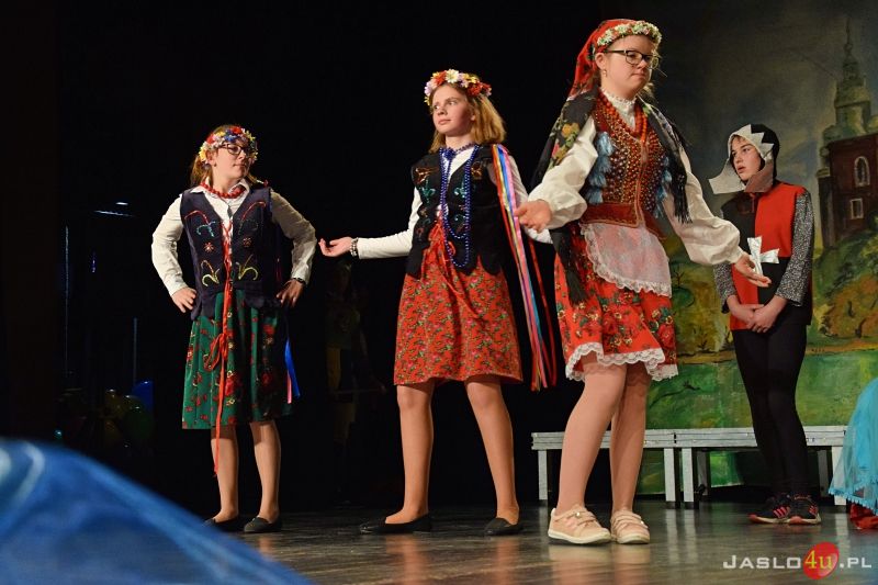 Integracyjne Spotkanie Twórczości Artystycznej Dzieci i Młodzieży