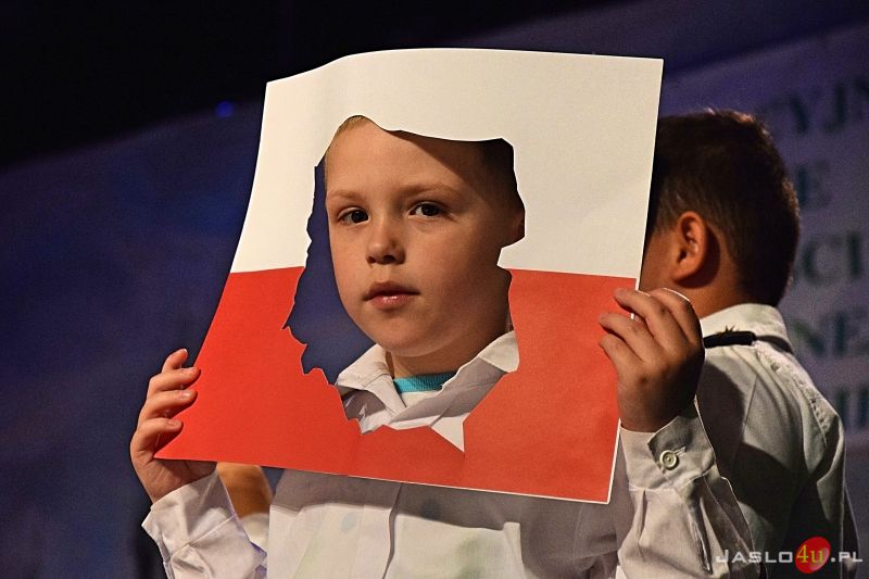 Integracyjne Spotkanie Twórczości Artystycznej Dzieci i Młodzieży
