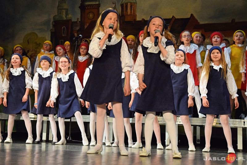 Integracyjne Spotkanie Twórczości Artystycznej Dzieci i Młodzieży