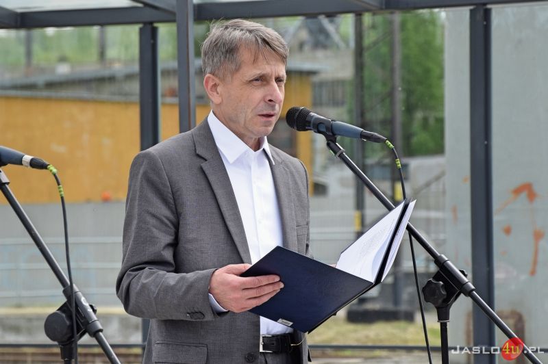 Uroczyste otwarcie zmodernizowanego dworca kolejowego w Bieczu