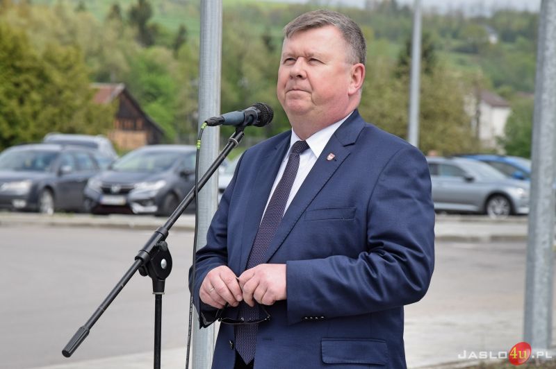 Uroczyste otwarcie zmodernizowanego dworca kolejowego w Bieczu