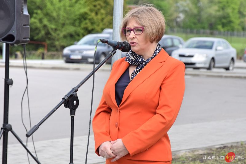 Uroczyste otwarcie zmodernizowanego dworca kolejowego w Bieczu