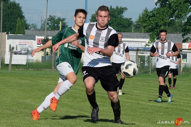 JKS Czarni 1910 Jasło vs LKS Tarnawa (4:3)