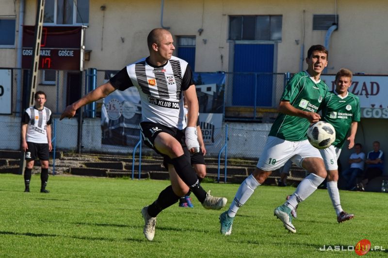 JKS Czarni 1910 Jasło vs LKS Tarnawa (4:3)
