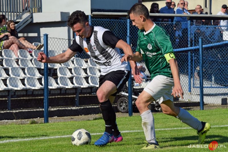 JKS Czarni 1910 Jasło vs LKS Tarnawa (4:3)