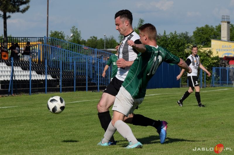 JKS Czarni 1910 Jasło vs LKS Tarnawa (4:3)