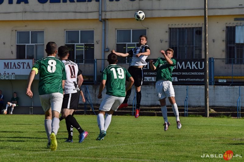 JKS Czarni 1910 Jasło vs LKS Tarnawa (4:3)