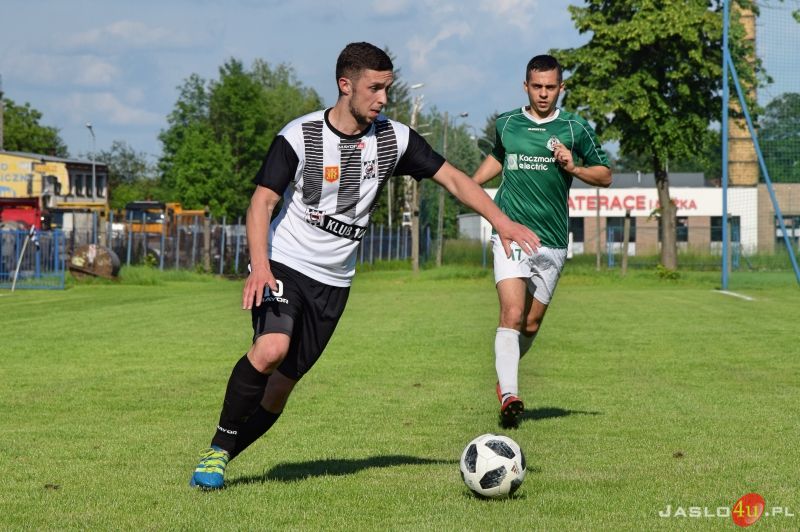 JKS Czarni 1910 Jasło vs LKS Tarnawa (4:3)