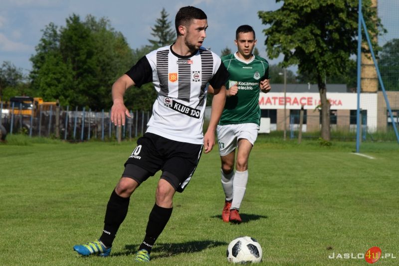 JKS Czarni 1910 Jasło vs LKS Tarnawa (4:3)