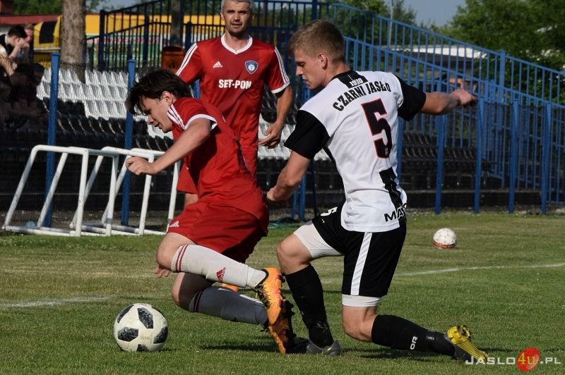JKS Czarni 1910 Jasło vs Tempo Nienaszów (2:5)