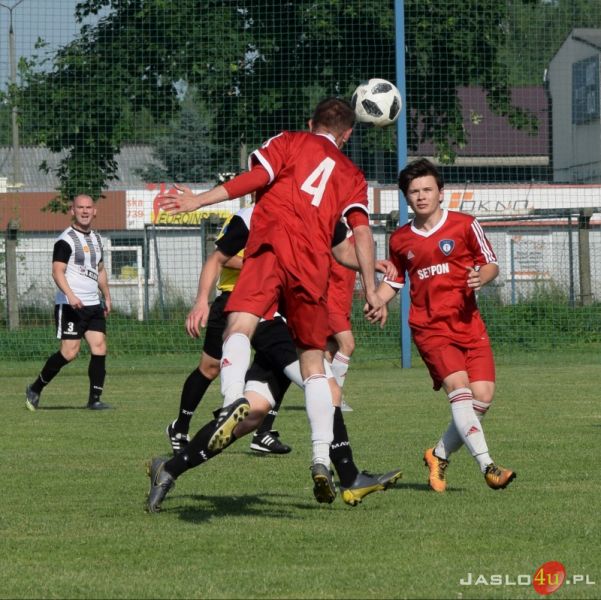 JKS Czarni 1910 Jasło vs Tempo Nienaszów (2:5)
