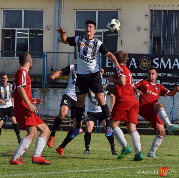 JKS Czarni 1910 Jasło vs Tempo Nienaszów (2:5)
